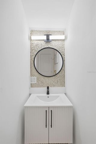 8514 N BRANCH AVENUE, Tampa, FL 33604