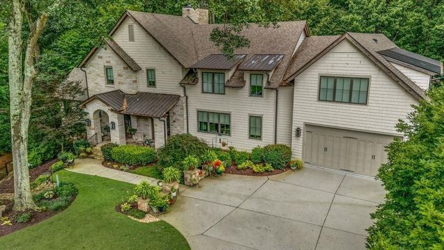 4584 Meadow Valley Drive, Sandy Springs, GA 30342