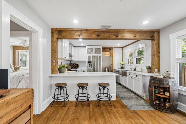 1011 14TH STREET N, St Petersburg, FL 33705