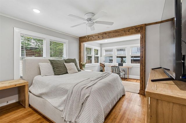 1011 14TH STREET N, St Petersburg, FL 33705