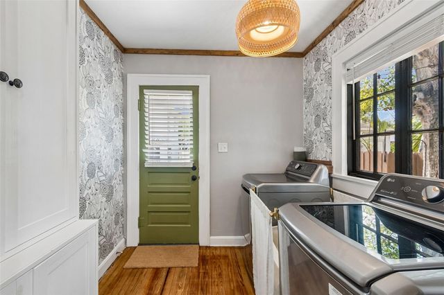 1011 14TH STREET N, St Petersburg, FL 33705