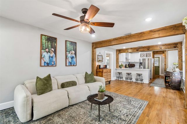 1011 14TH STREET N, St Petersburg, FL 33705