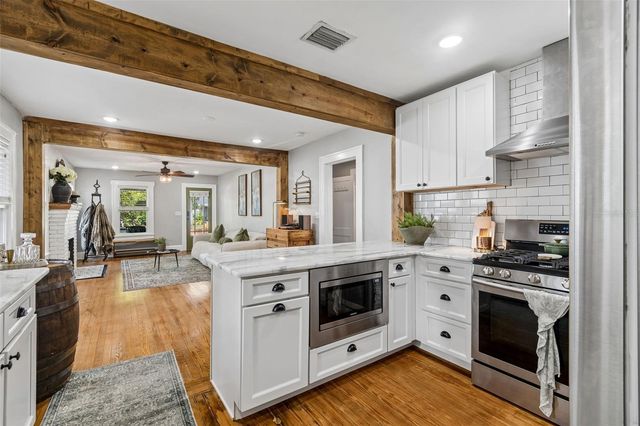 1011 14TH STREET N, St Petersburg, FL 33705