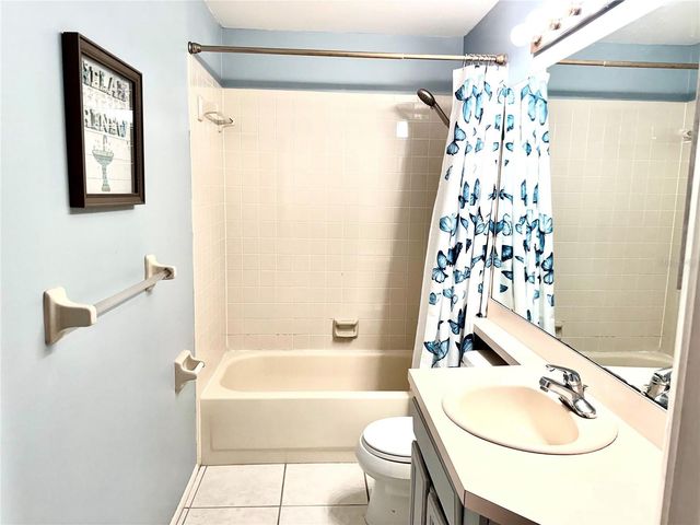 908 45TH STREET E, Bradenton, FL 34208