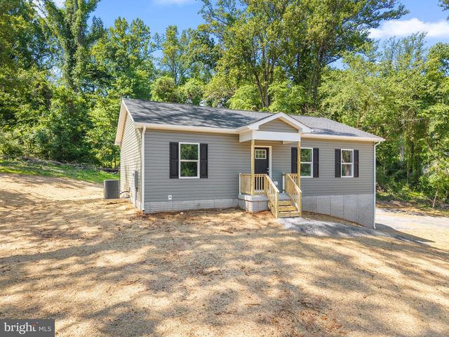 292 DAWN LN, Harpers Ferry, WV 25425