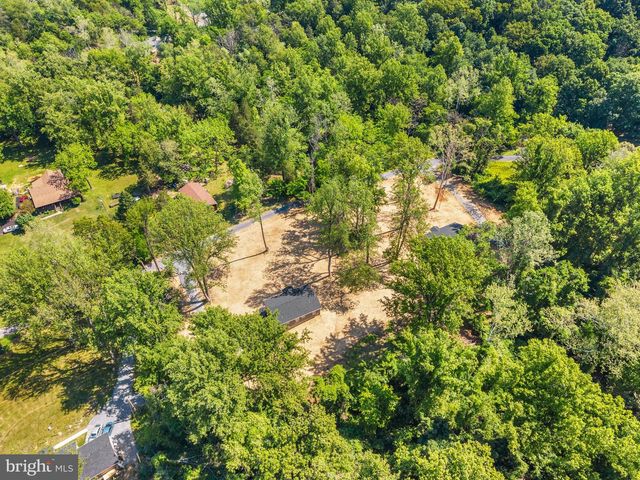 292 DAWN LN, Harpers Ferry, WV 25425