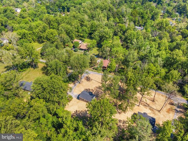 292 DAWN LN, Harpers Ferry, WV 25425