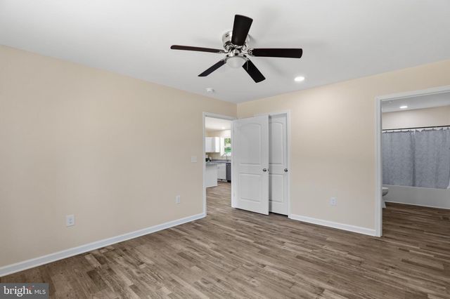 292 DAWN LN, Harpers Ferry, WV 25425