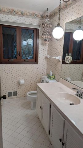 8365 Heather Avenue, Eden Prairie, MN 55347
