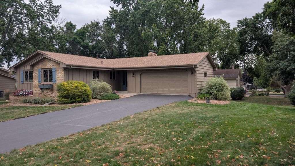 8365 Heather Avenue, Eden Prairie, MN 55347 — exterior