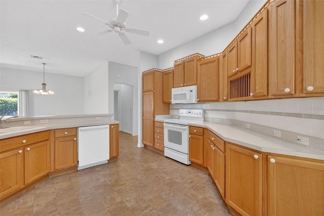 1866 KYRLE TERRACE, The Villages, FL 32162