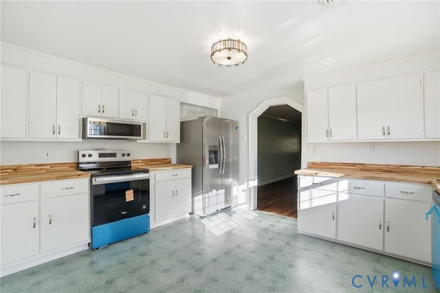 9102 Boydton Plank Rd, North Dinwiddie, VA 23803