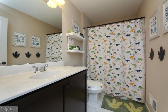 1101 BERTHAS WAY, Perkasie, PA 18944