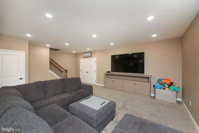 1101 BERTHAS WAY, Perkasie, PA 18944