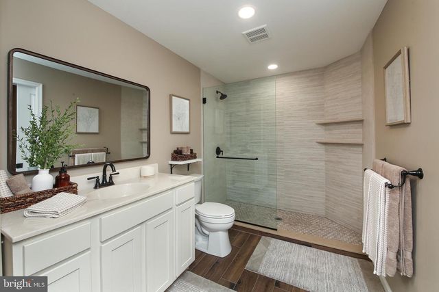 1101 BERTHAS WAY, Perkasie, PA 18944