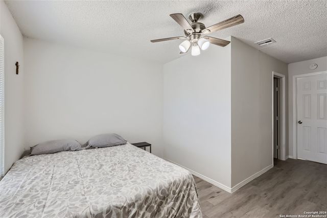 6829 Oldham, San Antonio, TX 78239