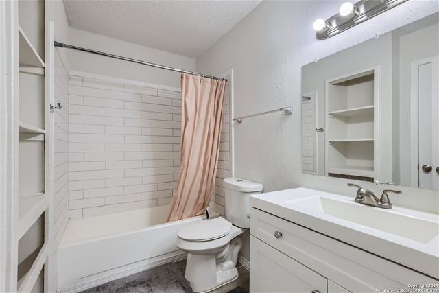 6829 Oldham, San Antonio, TX 78239