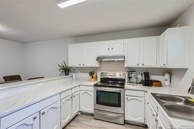 6829 Oldham, San Antonio, TX 78239