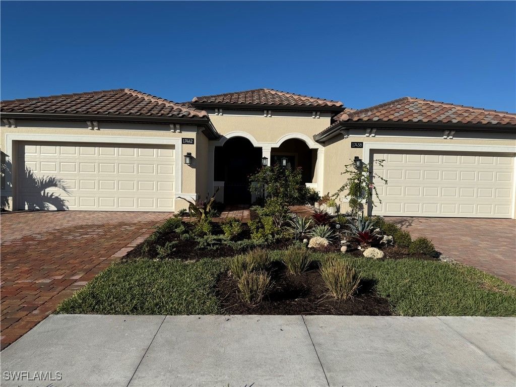 17442 Caravita LN, Fort Myers, FL 33913