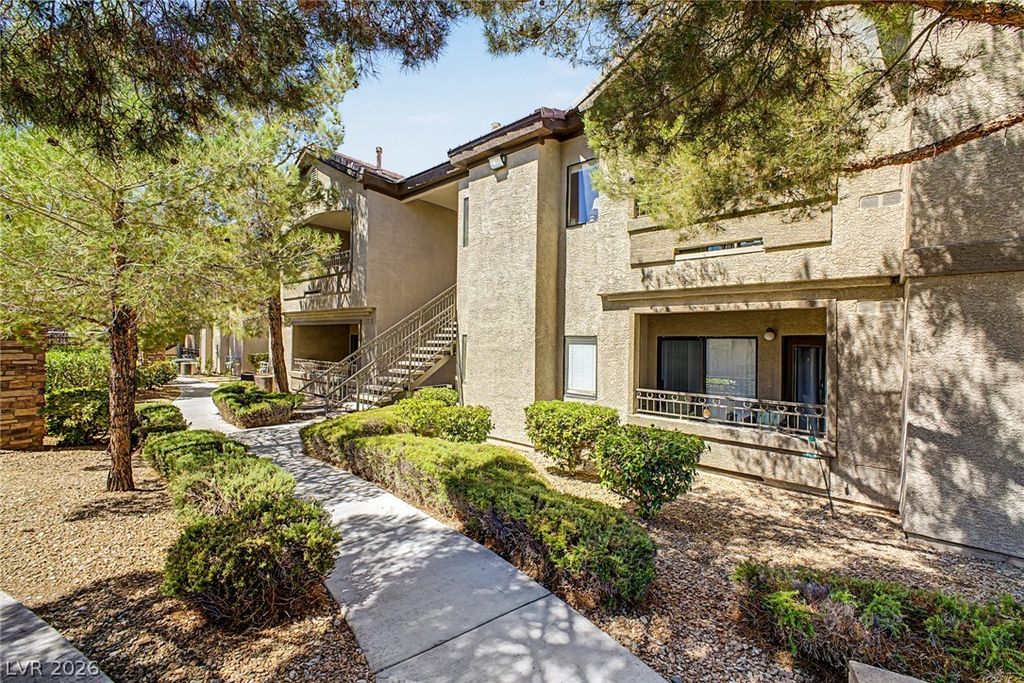 8250 North Grand Canyon Drive 2179, Las Vegas, NV 89166 — exterior