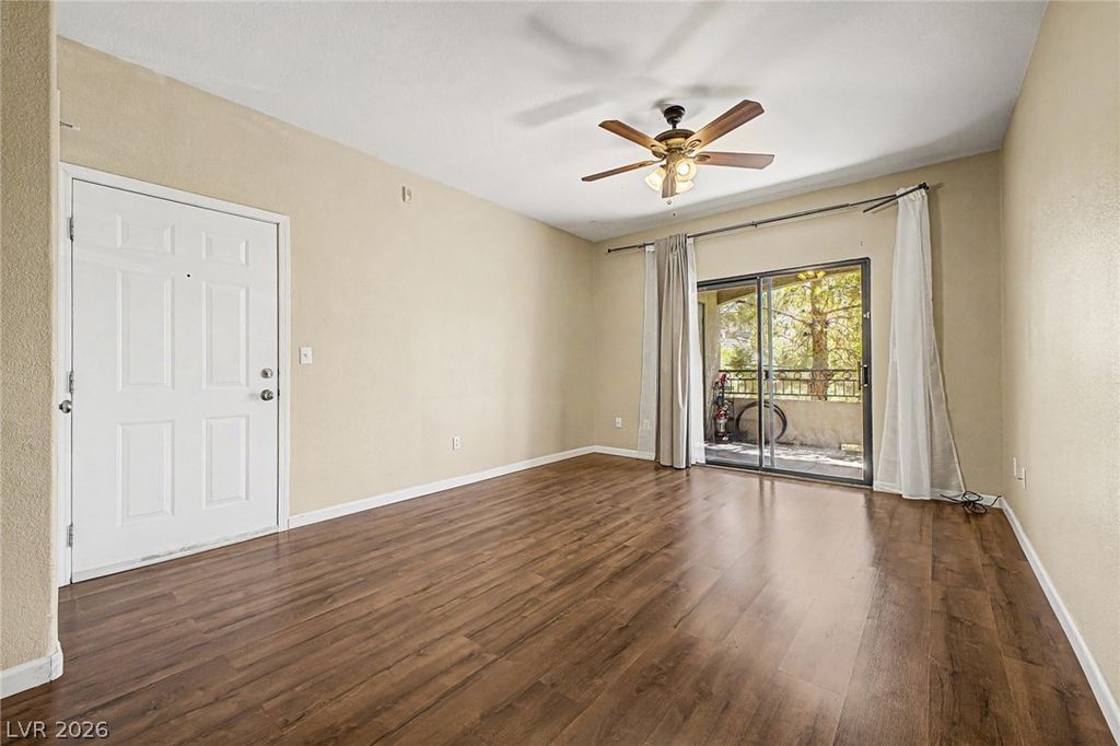 8250 North Grand Canyon Drive 2179, Las Vegas, NV 89166 — photo 5
