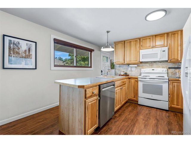 106 E 22nd St, Loveland, CO 80538