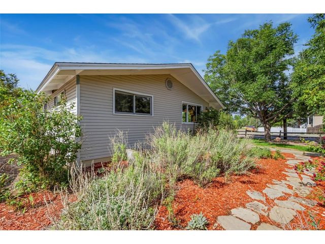 106 E 22nd St, Loveland, CO 80538