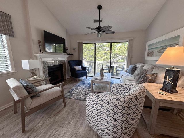 421 Appledore Cir Apt 5D, Myrtle Beach, SC 29572