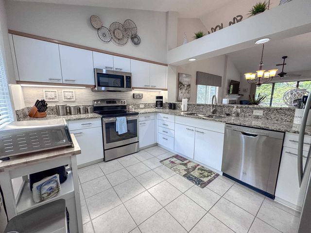 421 Appledore Cir Apt 5D, Myrtle Beach, SC 29572