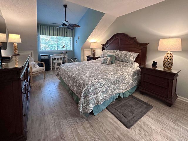 421 Appledore Cir Apt 5D, Myrtle Beach, SC 29572