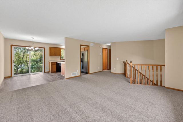 33067 Nueman Trail, Lindstrom, MN 55045