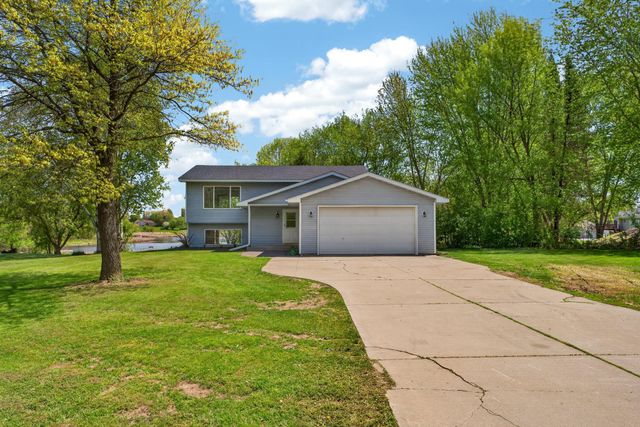 33067 Nueman Trail, Lindstrom, MN 55045