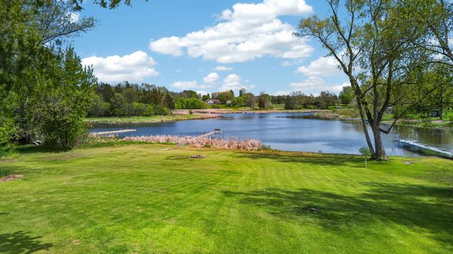 33067 Nueman Trail, Lindstrom, MN 55045