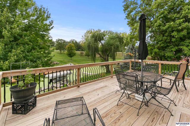 803 Otter Court, Plattsmouth, NE 68048