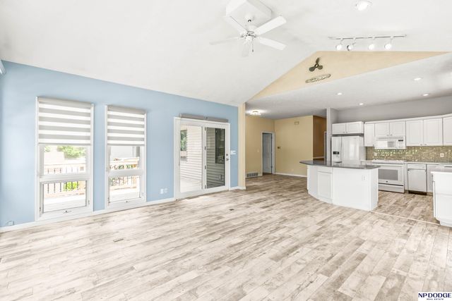 803 Otter Court, Plattsmouth, NE 68048
