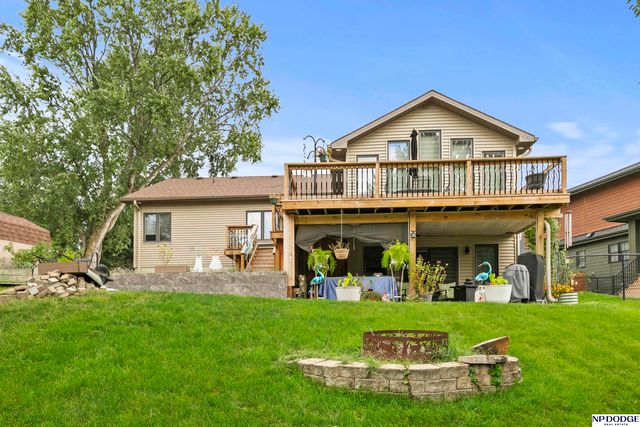 803 Otter Court, Plattsmouth, NE 68048