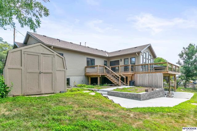 803 Otter Court, Plattsmouth, NE 68048