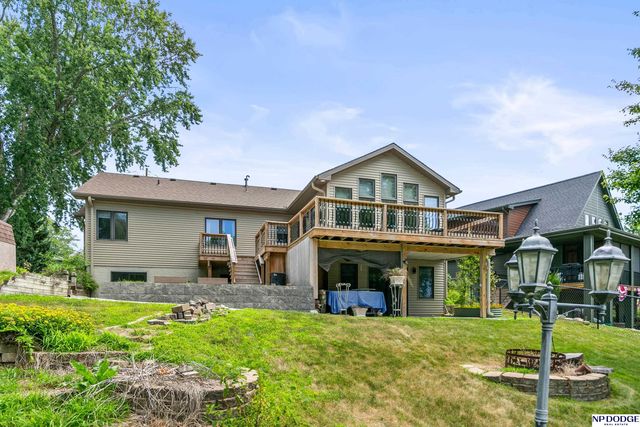 803 Otter Court, Plattsmouth, NE 68048