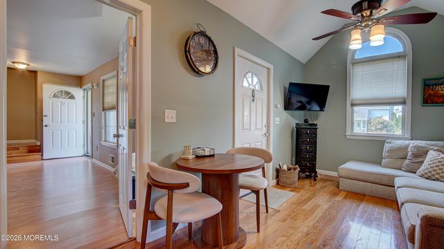 2 Christina Court, Jackson, NJ 08527
