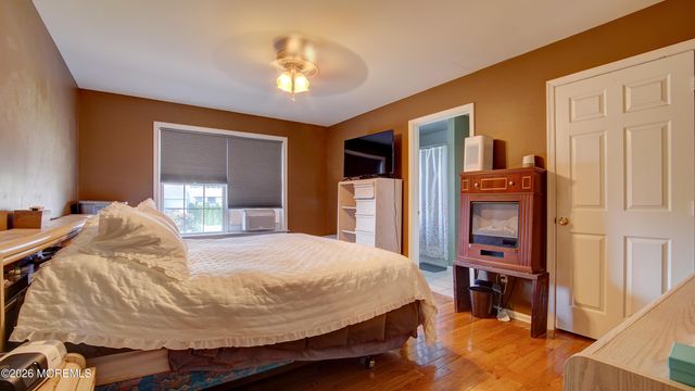 2 Christina Court, Jackson, NJ 08527
