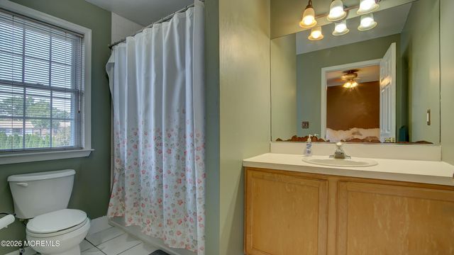 2 Christina Court, Jackson, NJ 08527