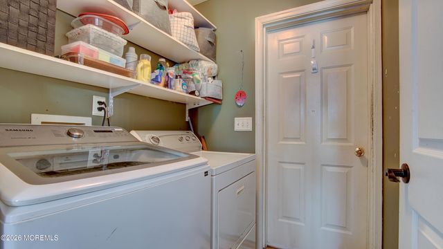 2 Christina Court, Jackson, NJ 08527