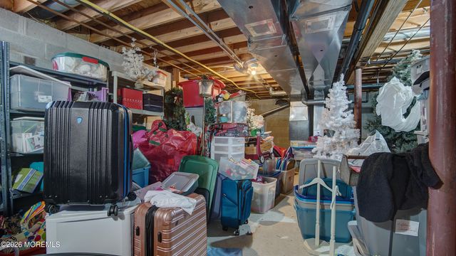 2 Christina Court, Jackson, NJ 08527