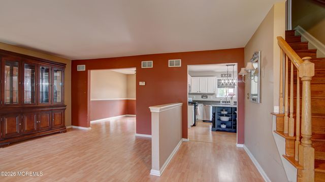 2 Christina Court, Jackson, NJ 08527