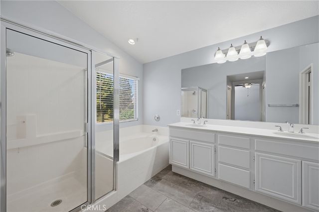 33265 Calle Langarica, Temecula, CA 92592