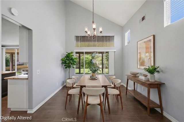 33265 Calle Langarica, Temecula, CA 92592