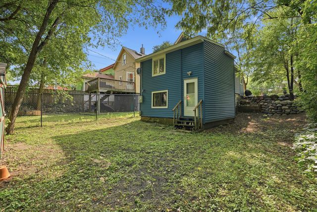332 Duke Street, Saint Paul, MN 55102