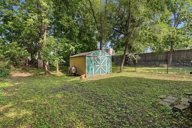 332 Duke Street, Saint Paul, MN 55102