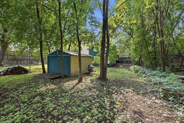 332 Duke Street, Saint Paul, MN 55102