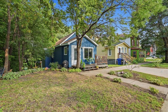 332 Duke Street, Saint Paul, MN 55102